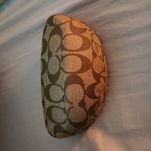 Coach Clam Shell Sunglasses Case